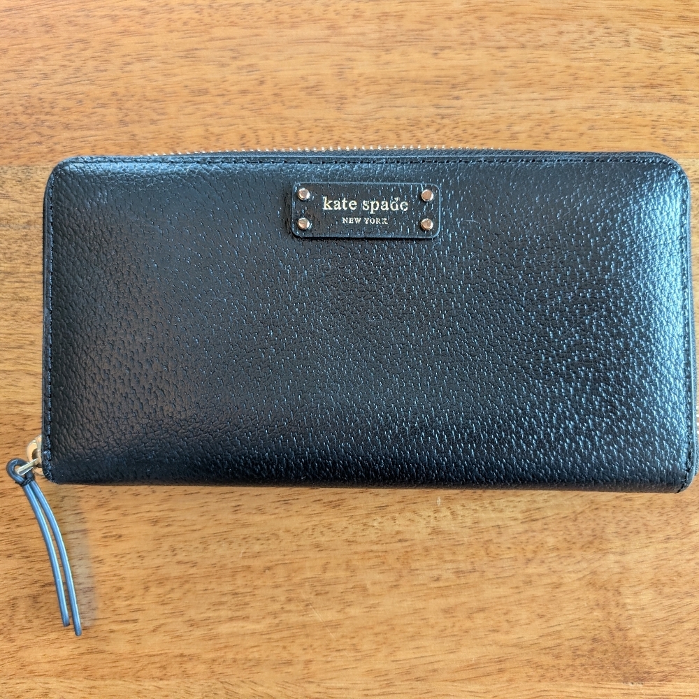 Kate Spade New York Black Leather Zip-Around Wallet